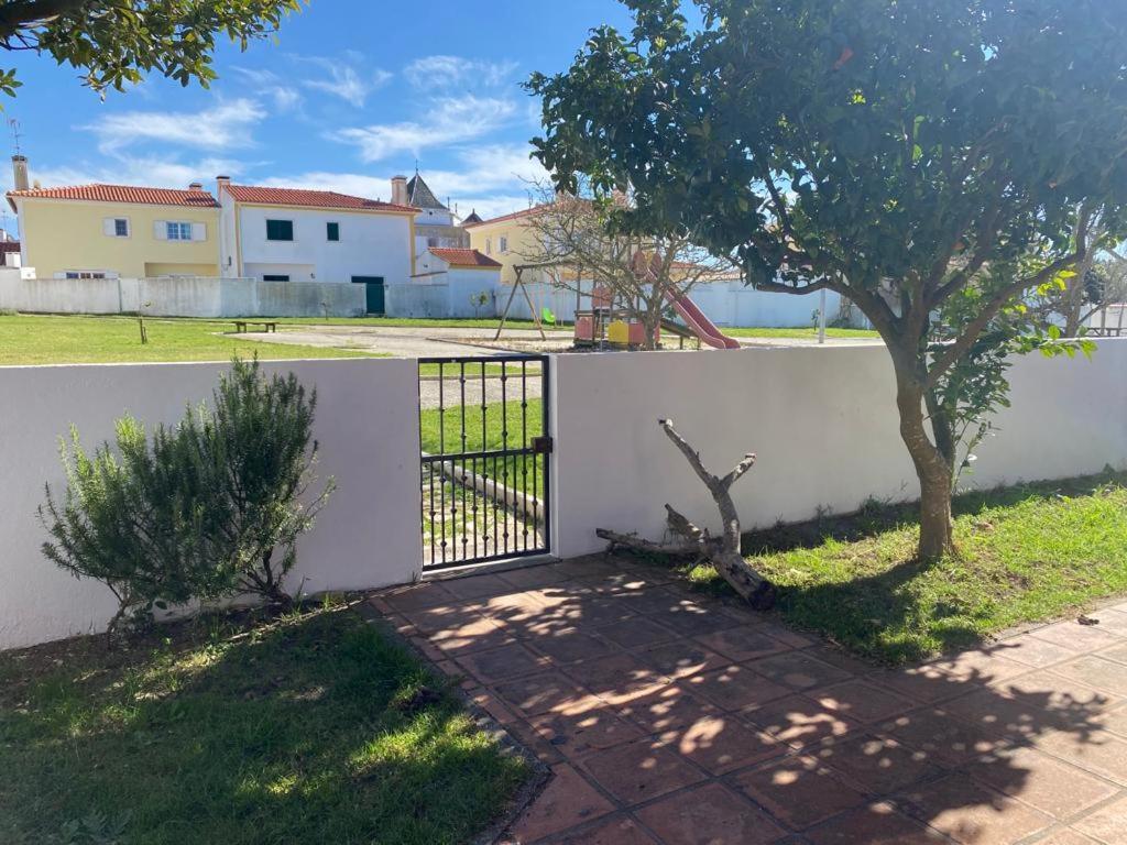 Casa Da Varzea - O Castelo A Janela!!! Óbidos Dış mekan fotoğraf